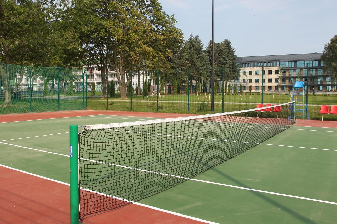 Berezka Health Resort & Spa Salihorsk Extérieur photo
